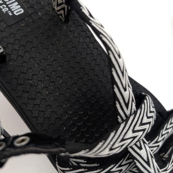 Chaco Z2 Classic Sport Sandal Women's Black Cream Chevron Size US8 EU39 - Picture 6 of 10